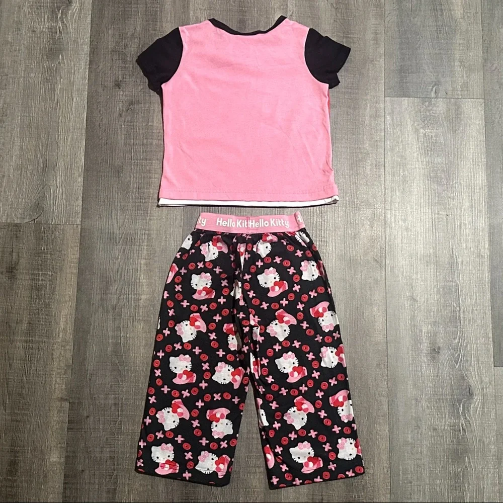 💞 Little Girls Size XS (4-5) 2-Piece Sanrio Hello Kitty Heart Pajama Set
